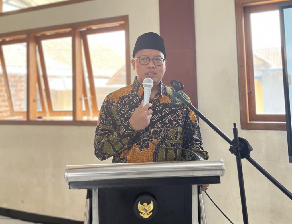 6897446a-468e-430a-a12f-27953c552b40